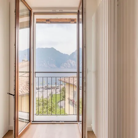 Garda Living Apartments Torbole-2